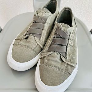 BLOWFISH MARLEY SLIP-ON SNEAKER